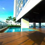 Wonderful 2Br At Menteng Park Apartment By Travelio